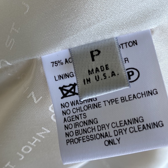 Vintage St.John off white faux fur vest/jacket, P 🎊🎈Host Pick🎊🎈 - Picture 7 of 10